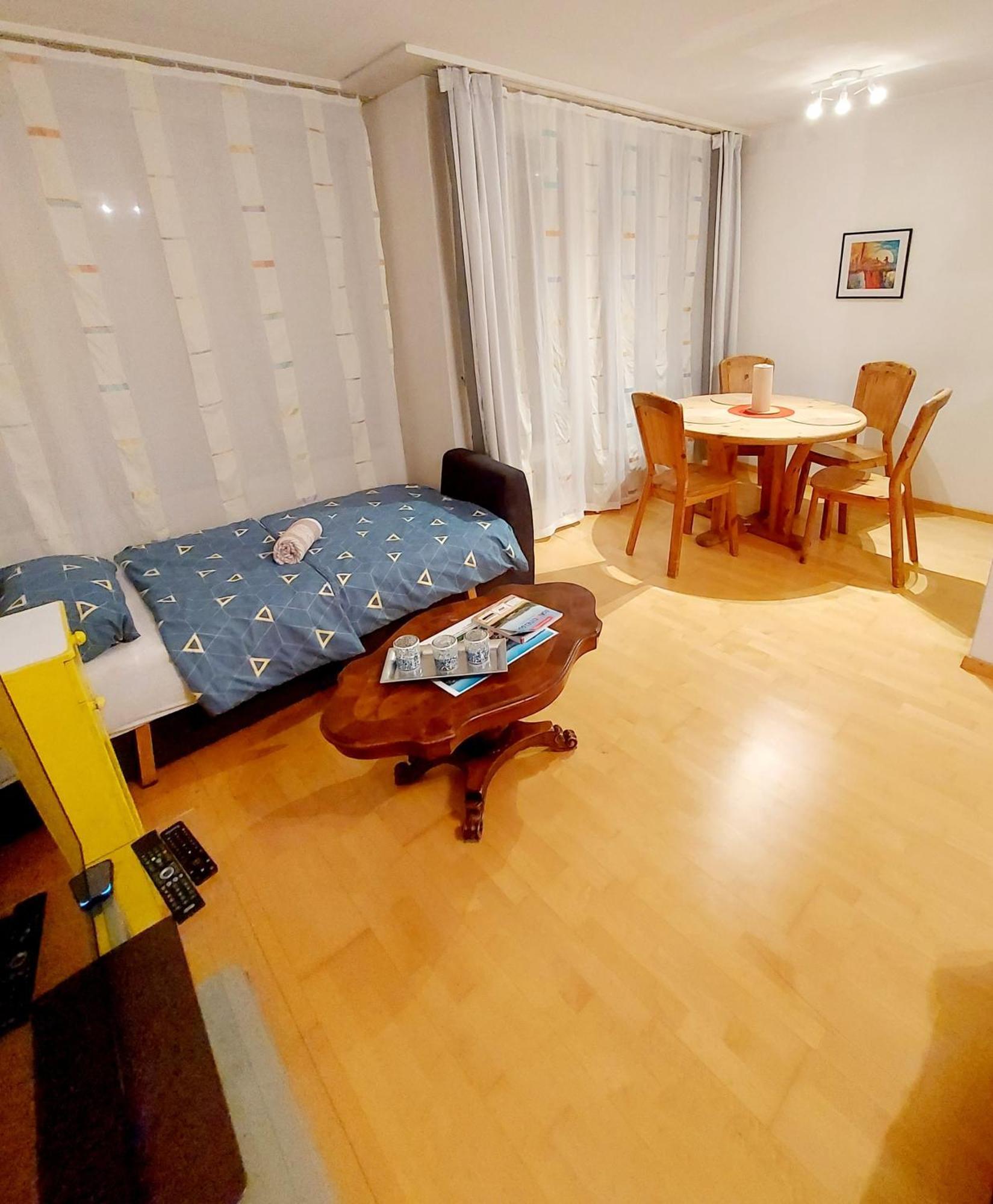 Large Apartment Bern City Centre Εξωτερικό φωτογραφία